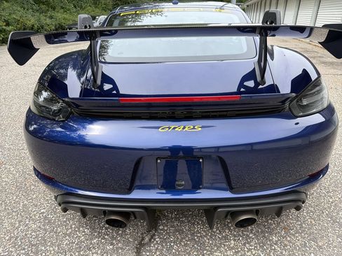Certified 2023 Porsche 718 Cayman GT4 RS RWD image 6