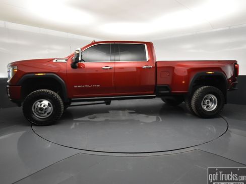 Used 2021 GMC Sierra 3500 Denali w/ Denali Ultimate Package image 3