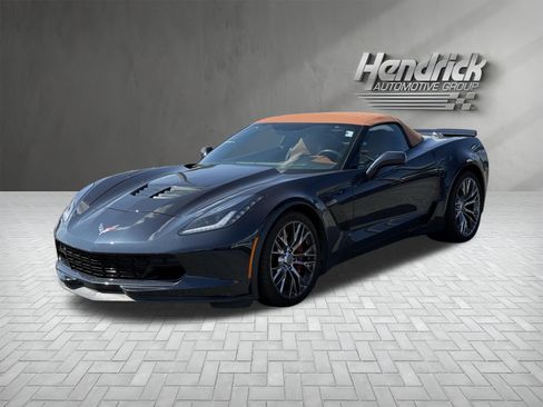 Used 2015 Chevrolet Corvette Z06 w/ 3LZ Preferred Equipment Group RWD image 5