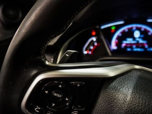 Used 2020 Honda Civic Sport image 16