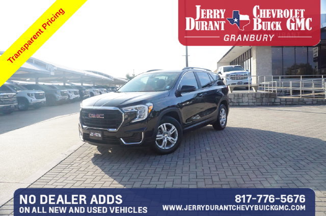 Used 2024 GMC Terrain SLE w/ Driver Convenience Package FWD image 4