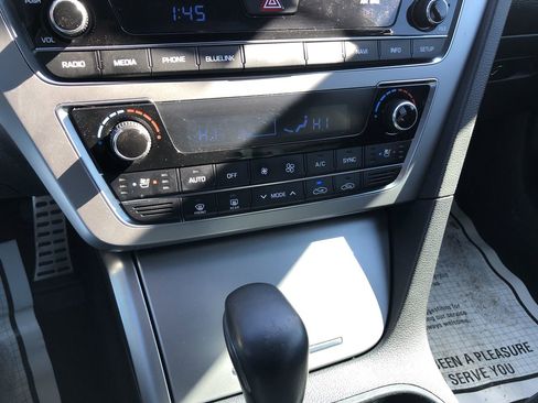 Used 2015 Hyundai Sonata Limited 2.0T image 21