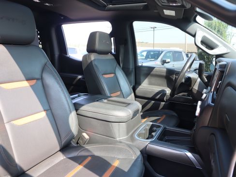 Used 2022 GMC Sierra 1500 AT4 w/ AT4 Preferred Package AWD/4WD image 30