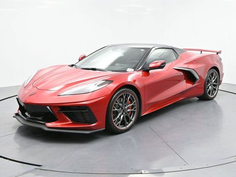 Used 2026 Chevrolet Corvette Stingray Convertible w/ Z51 Performance Package RWD image 3