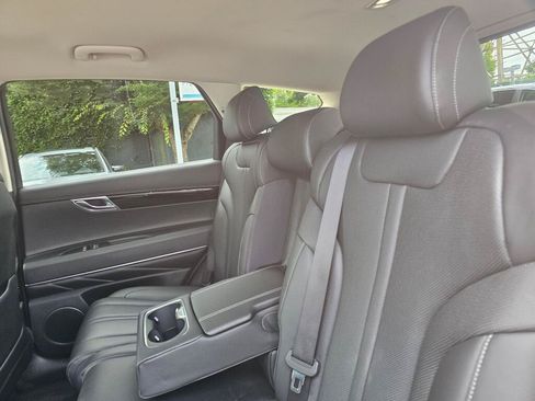 Used 2025 Genesis GV80 2.5T Standard AWD/4WD image 20