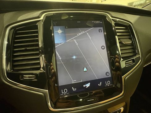 Used 2017 Volvo XC90 T6 Momentum w/ Vision Package AWD/4WD image 21