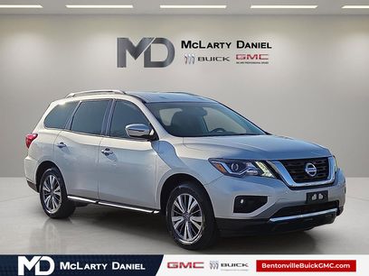 Used 2019 Nissan Pathfinder SV