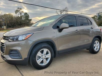 Used 2021 Chevrolet Trax LS w/ Tint and Cruise Package