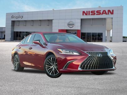 Used 2024 Lexus ES 300h w/ Premium Package