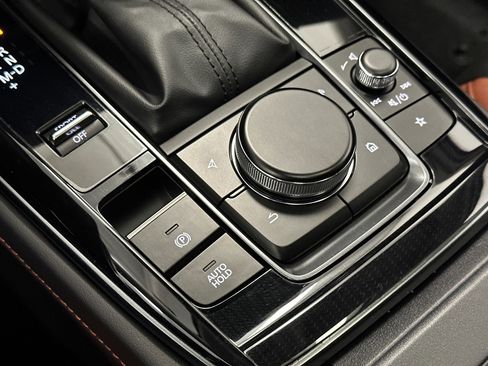 Used 2025 MAZDA CX-30 Carbon image 30