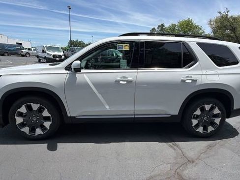 New 2026 Honda Pilot Elite image 7