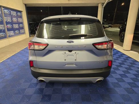 Used 2022 Ford Escape S image 5