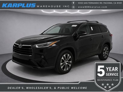 Used 2024 Toyota Highlander XLE