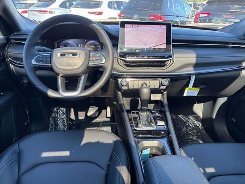 Certified 2024 Jeep Compass Limited w/ High Altitude Package image 12