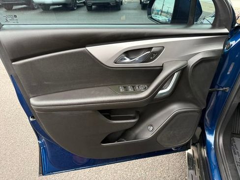 Used 2022 Chevrolet Blazer LT image 13
