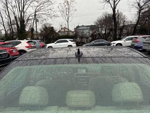 Used 2012 Mercedes-Benz C 300 C 300 4MATIC Luxury Sedan 4D image 11