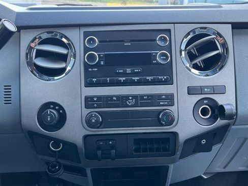 Used 2011 Ford F250 XLT w/ XLT Appearance Pkg AWD/4WD image 51