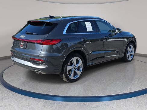 Used 2025 Audi Q5 Prestige AWD/4WD image 5