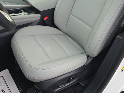 New 2026 Ford Explorer Active w/ Active Comfort Package image 13