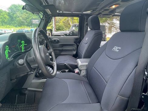 Used 2008 Jeep Wrangler X AWD/4WD image 16