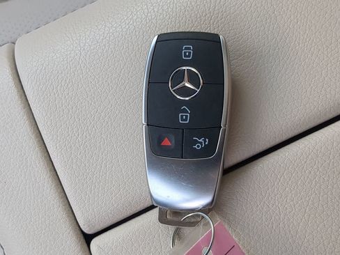 Used 2022 Mercedes-Benz GLE 350 image 34