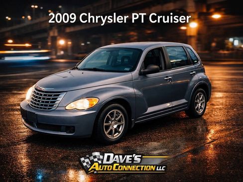 Used 2009 Chrysler PT Cruiser Base 4dr Wagon image 1