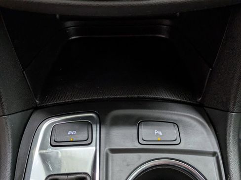 Used 2024 Chevrolet Equinox LT w/ LPO, Floor Liner Package AWD/4WD image 9