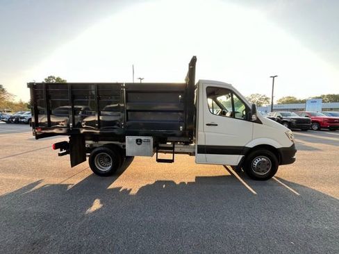 Used 2017 Mercedes-Benz Sprinter 3500 image 5