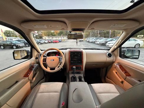 Used 2007 Ford Explorer Eddie Bauer image 20
