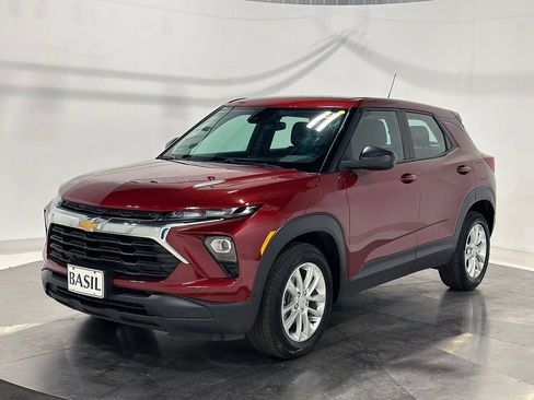Used 2024 Chevrolet TrailBlazer LS FWD image 8