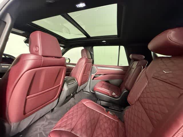 New 2026 Cadillac Escalade Luxury w/ Touring Package AWD/4WD image 29