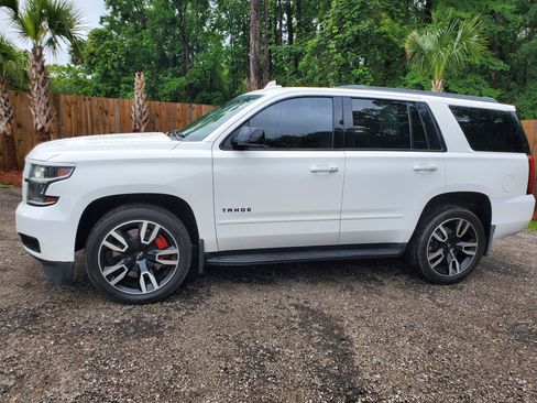 Used 2020 Chevrolet Tahoe Premier RWD image 2