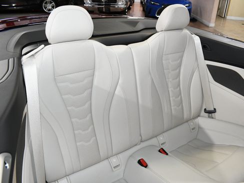 Used 2023 BMW M850i xDrive Convertible w/ Driving Assistance Package AWD/4WD image 18