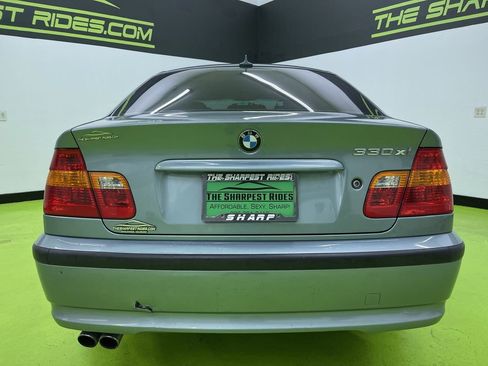 Used 2004 BMW 330xi Sedan image 8