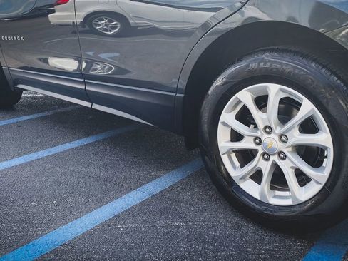 Used 2018 Chevrolet Equinox LT AWD/4WD image 7