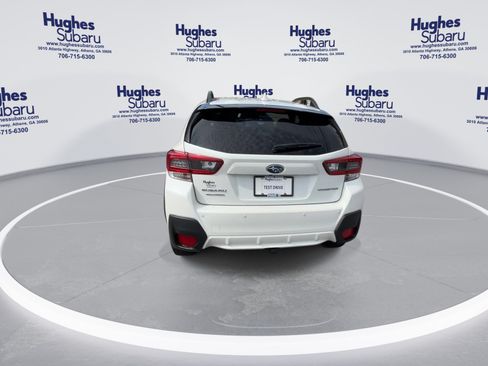 Certified 2022 Subaru Crosstrek 2.5i Limited w/ Moonroof Package 2 AWD/4WD image 9