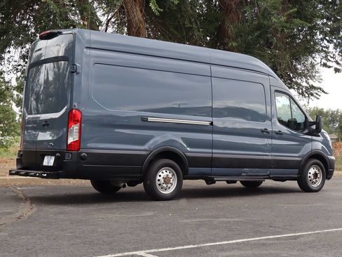 Used 2022 Ford Transit 250 148 High Roof Extended AWD w/ Parcel Delivery Package image 5
