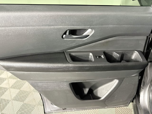 Used 2026 Nissan Pathfinder Rock Creek AWD/4WD image 23