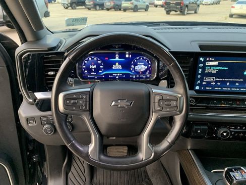 Certified 2022 Chevrolet Silverado 1500 RST image 8