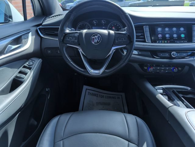 Used 2024 Buick Enclave Essence w/ Technology Package FWD image 2