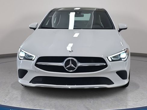 Used 2020 Mercedes-Benz CLA 250 image 3