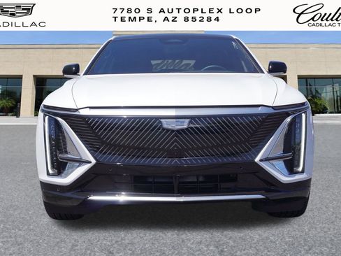 New 2025 Cadillac Lyriq Luxury image 5