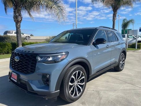 New 2026 Ford Explorer ST-Line w/ Premium Package image 1