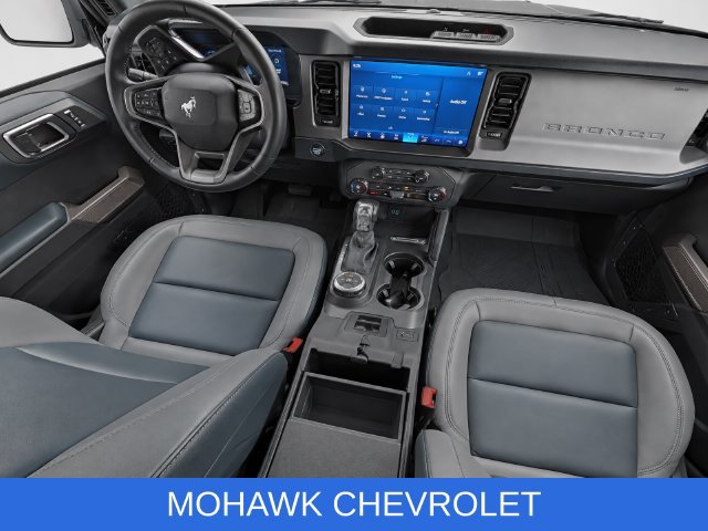 Used 2023 Ford Bronco Outer Banks AWD/4WD image 17