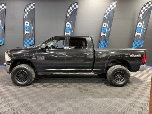 Used 2017 RAM 2500 Tradesman w/ Chrome Appearance Group image 2