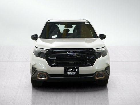 Used 2025 Subaru Forester Sport AWD/4WD image 8