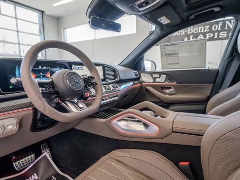 New 2026 Mercedes-Benz GLS 63 AMG 4MATIC image 6