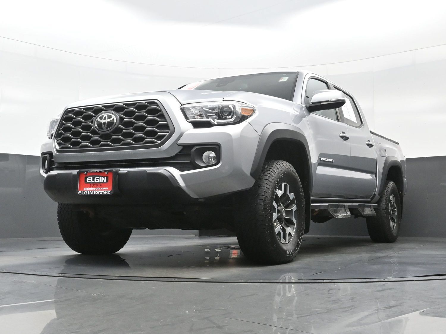 Used 2020 Toyota Tacoma TRD Off-Road AWD/4WD image 28
