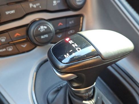 Used 2023 Dodge Challenger R/T w/ Blacktop Package image 38