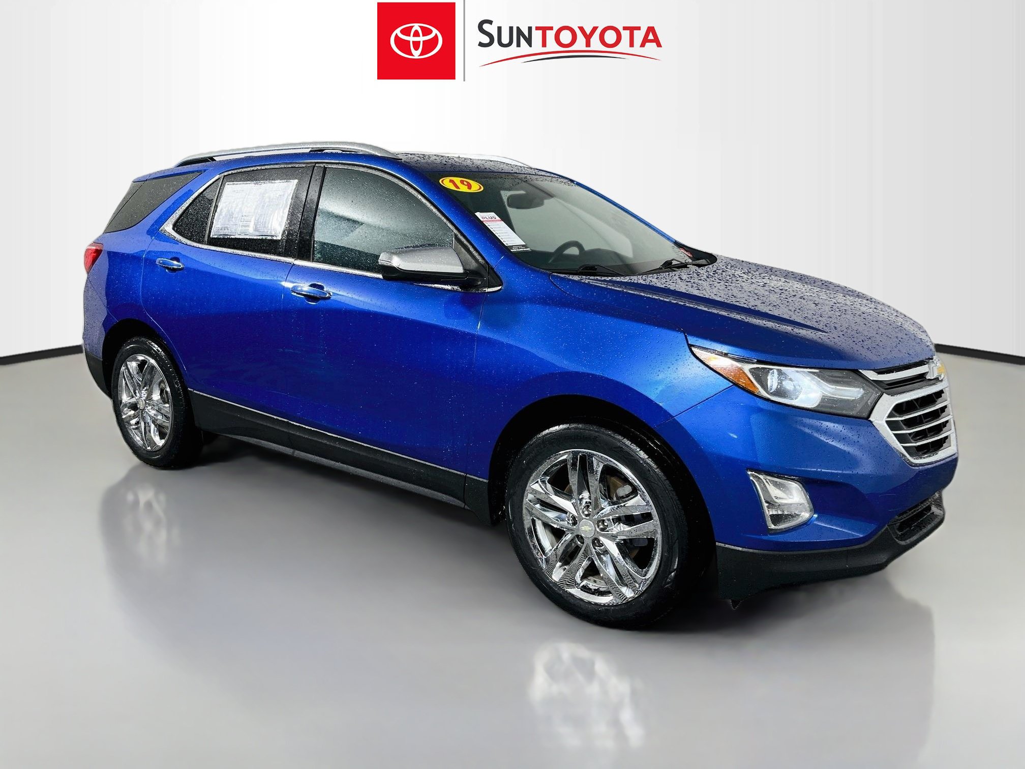 Used 2019 Chevrolet Equinox Premier FWD image 1